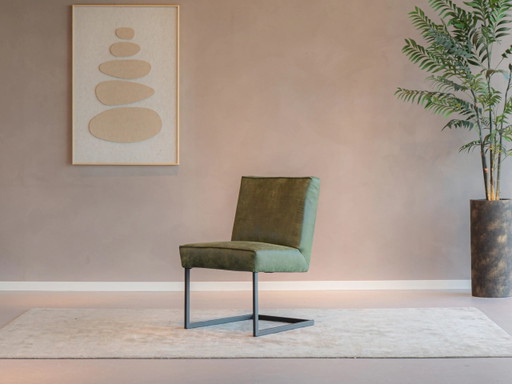 Nesto – RT Design, eetkamerstoelen