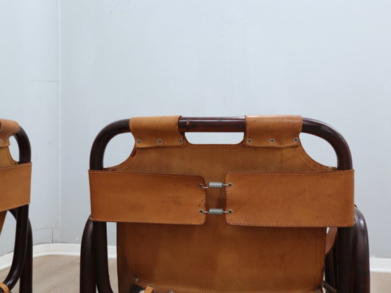 Image 1 of Tito Agnoli fauteuil uit het midden van de 20e eeuw, leer en bamboe, jaren 60.
