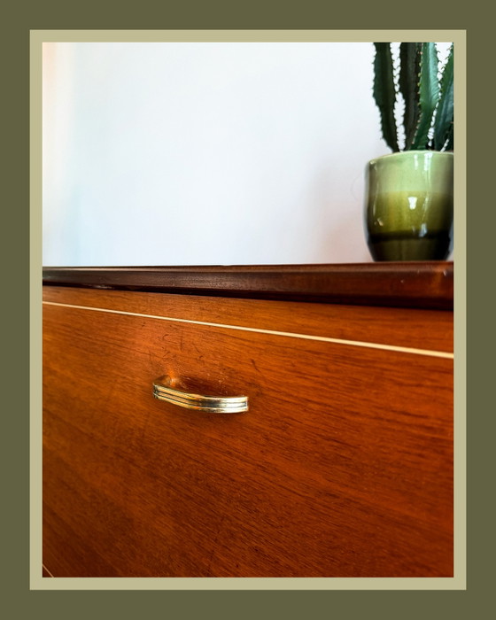 Vintage Mid Century teak record player cabinet / Liquor cabinet – Wood (photo 5 of 7)