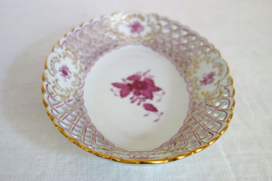 Openwork porcelain bowl, Herend factory, Hungary – Table accessories (photo 3 of 11)