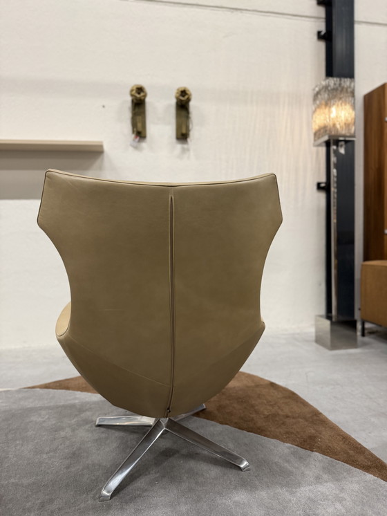 Image 1 of Fauteuil Relax Design on Stock Nosto avec pouf BimBom en cuir Loxton