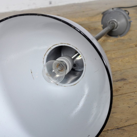 Image 1 of Industriële Bauhaus hanglamp, jaren 50