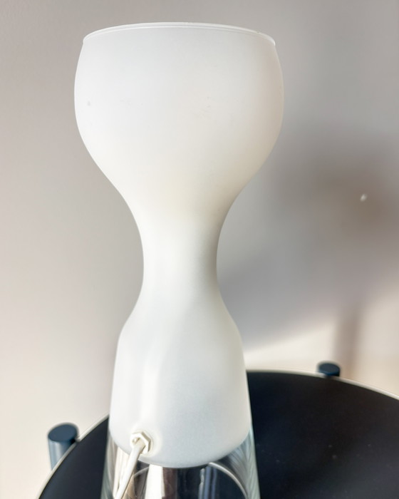 Image 1 of Lampada da tavolo IKEA Schlagervå – Vetro satinato e trasparente