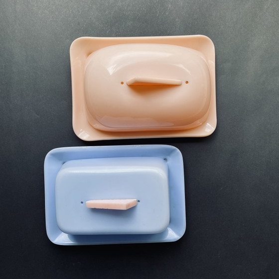Image 1 of Set moderner Butterglocken – Pastellblau & Pfirsich – minimalistisches Design