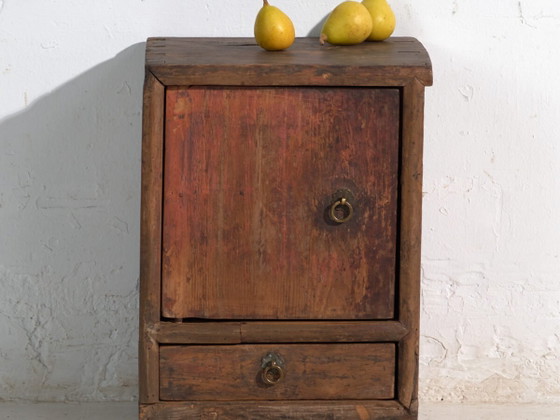 Antique Chinese auxiliary cabinet in painted wood – China, circa 1900 – Storage cabinet, Brass (photo 2 of 40)