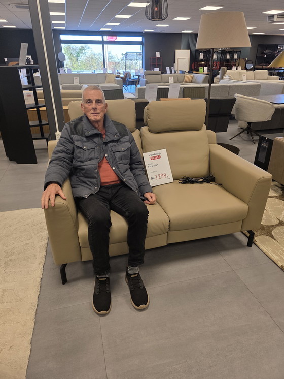 Image 1 of Nuevo sofá Montel Full Flex de cuero para 2 personas