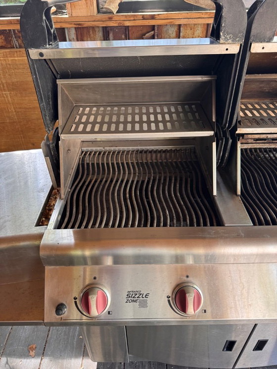Image 1 of Napoleon prestige II bbq
