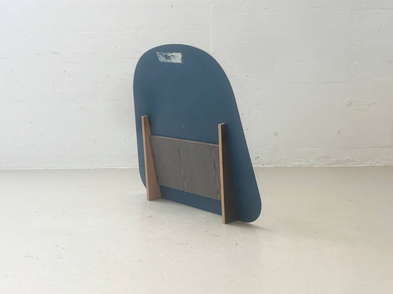 Specchio da terra vintage dalla forma organica con struttura in legno stile Mid-Century – Wood (photo 10 of 13)