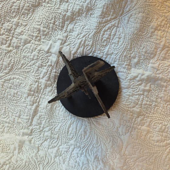 Black Metal Abstract Sculpture – Brutalist Style – 39 Cm (photo 7 of 9)