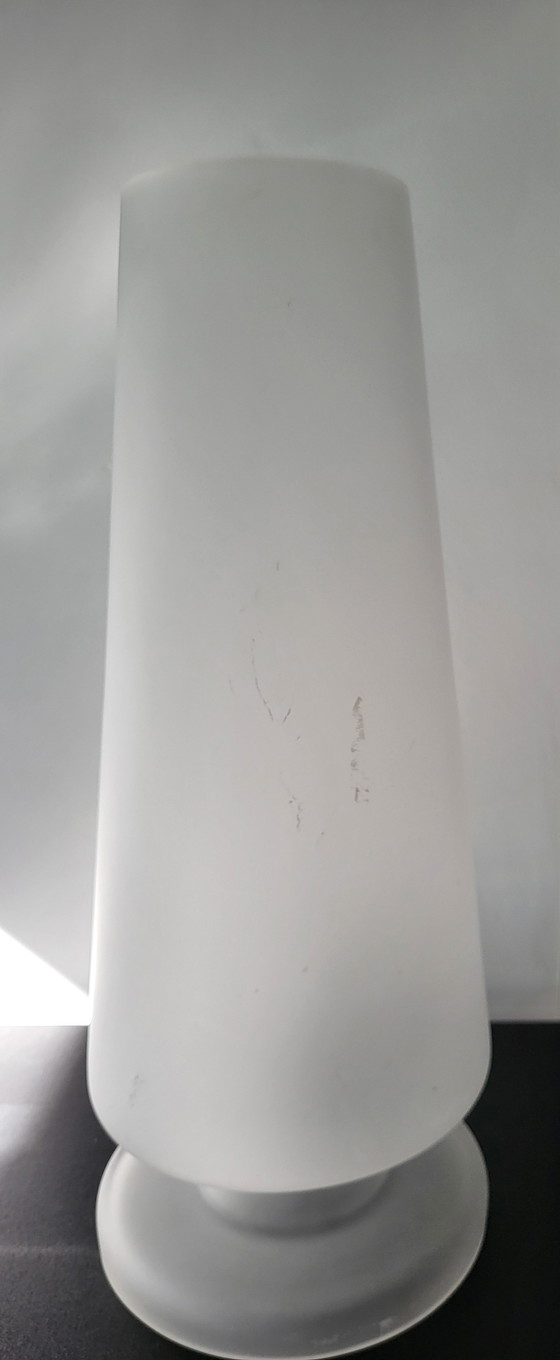 Image 1 of Vintage Hala Zeist opaline wit glazen tafellamp.