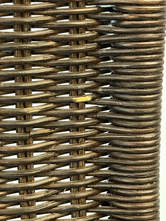 Design-Essplatz | Granittisch nach Maß + 2 FLY Peddigrohr-Stapelstühle – Esszimmergarnitur, Metall, Rattan (photo 11 of 15)