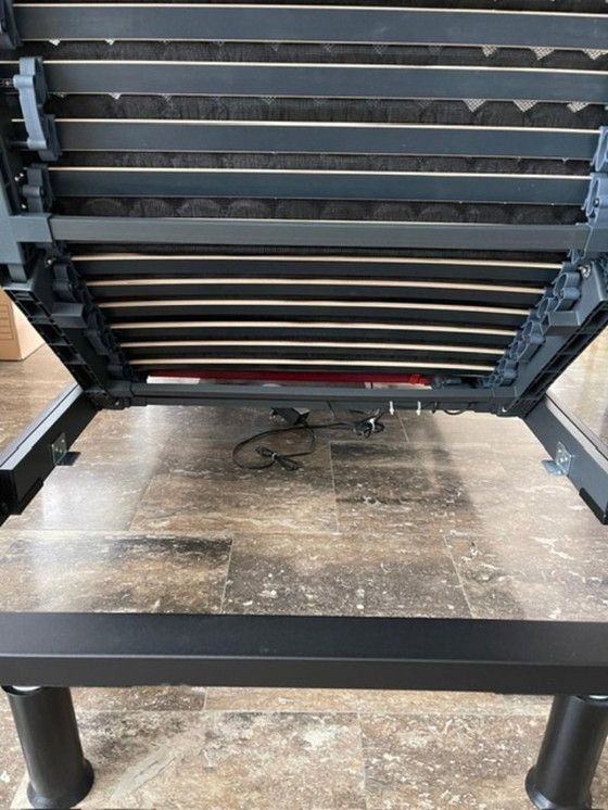 Image 1 of M-line electrically adjustable single box spring base