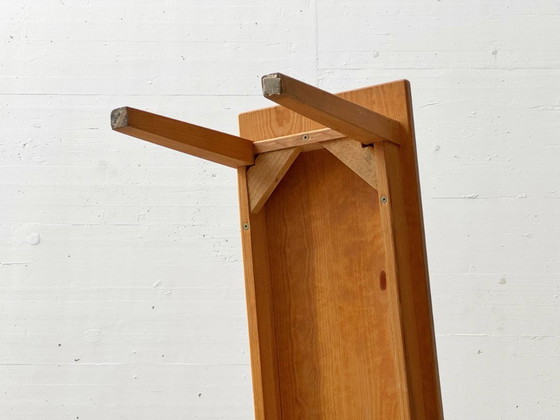 Image 1 of Banc/siège simple en bois de hêtre, Suisse, années 1970