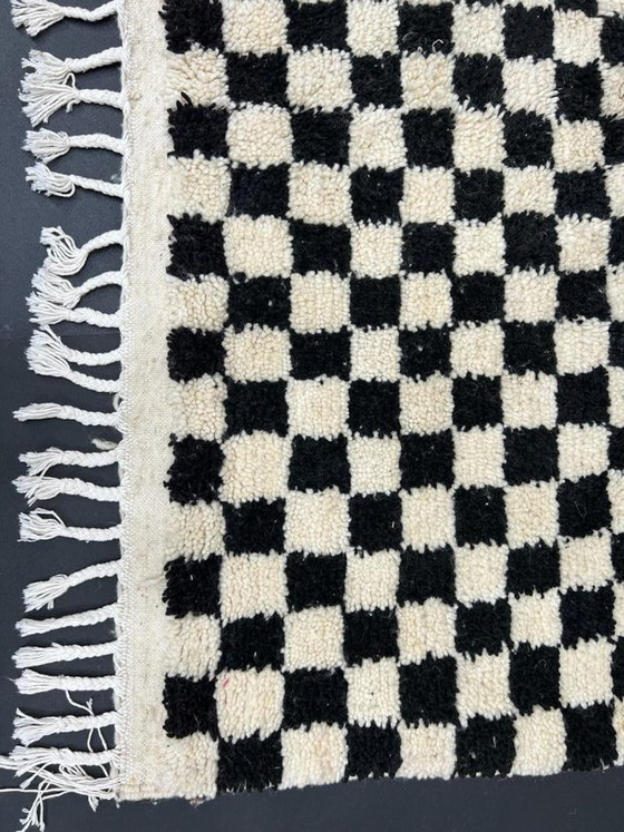 Image 1 of Tapis Beni Ourain fait main 300cmx200cm : Authentique tapis marocain en laine, design géométrique