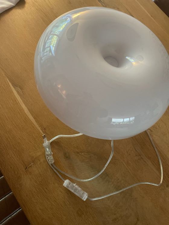 Lampada da tavolo a fungo bianca – Lampade da tavolo, Plastica (photo 4 of 5)