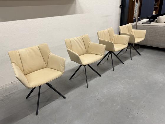 Image 1 of 4 Label van den Berg Gustav jr eetkamerstoelen 