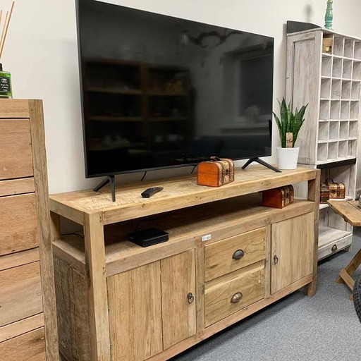 Mueble de TV grande - Madera reciclada