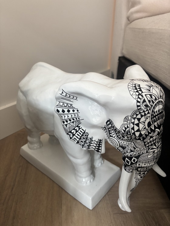 Image 1 of Meissen x Hugo Boss : Les Big Five (éléphant)