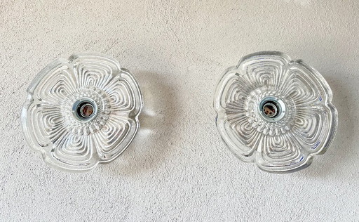 Vintage pair of wall lamps