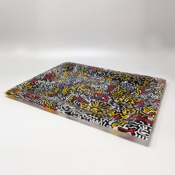 Image 1 of Plateau de service Keith Haring Pop Art des années 1990, par Café des Arts.