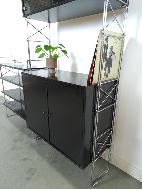 Image 1 of Ensemble d'armoires et d'étagères modulaires Denka de design danois