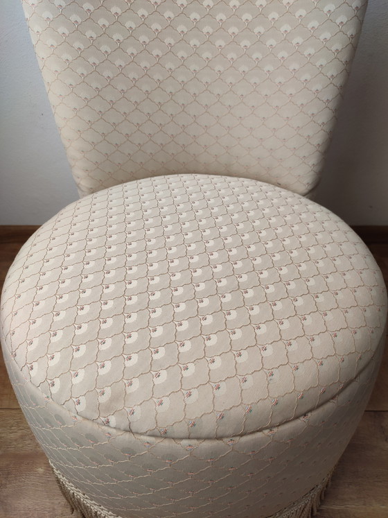 Image 1 of Boudoir stoel stoeltje cocktail creme franjes + opbergruimte naaikist