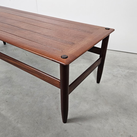 Image 1 of Table basse vintage, plateau réversible