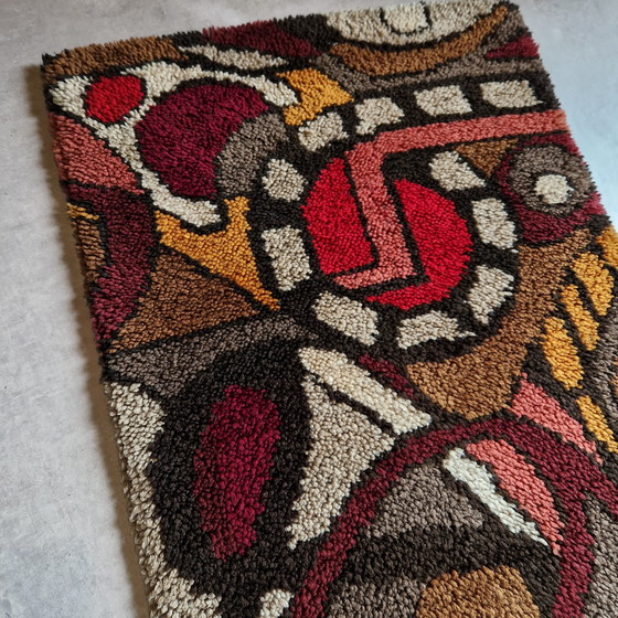 Image 1 of 70's vintage wool wall hanging spaceage smyrna art rug