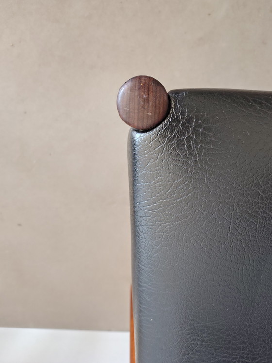 Image 1 of 2x vintage eetkamerstoelen 