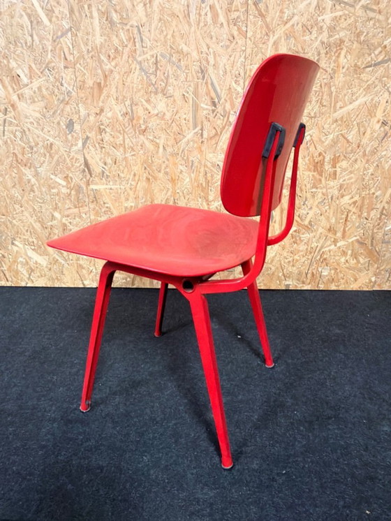 Image 1 of Ahrend de Cirkel Revolt chair