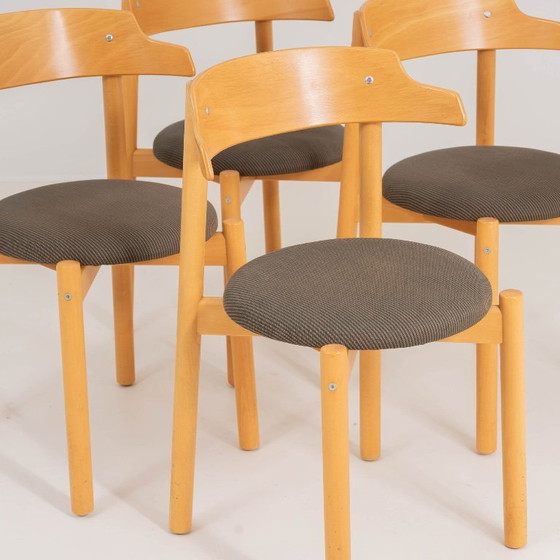 Image 1 of 4 houten stoelen 1996