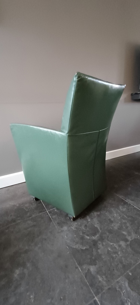 Image 1 of Montis Sting 4x