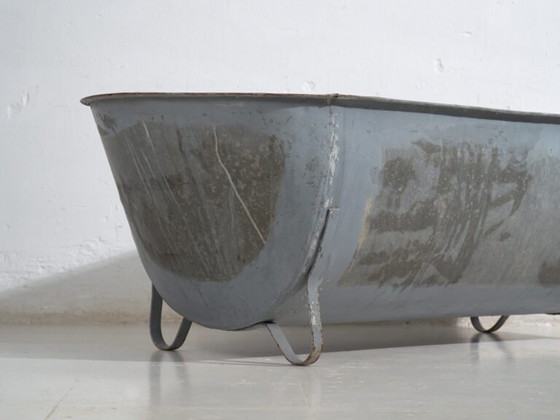 Baignoire industrielle ancienne en zinc - Europe Centrale (vers 1900) #4 – Objets déco, Iron, Rustic (photo 13 of 40)