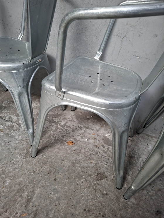Image 1 of 6 x Tolix A gegalvaniseerd stalen stoelen