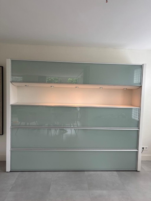 Exclusivo mueble 'Domus' de B&B Italia – Diseño: Antonio Citterio