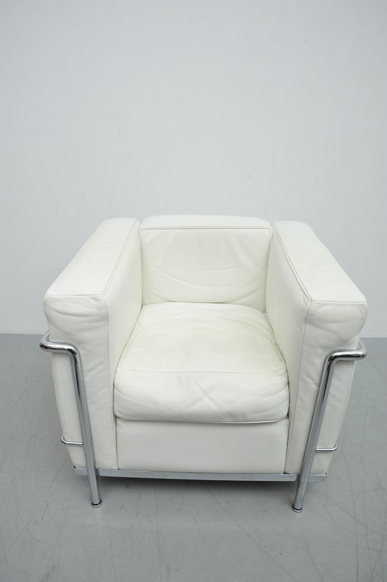Image 1 of Poltrona Cassina Le Corbusier LC2 in pelle bianca