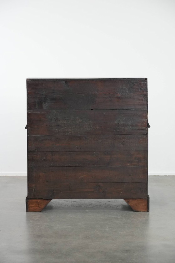 Image 1 of Commode/bureau/commode anglaise ancienne en chêne du XVIIIe siècle