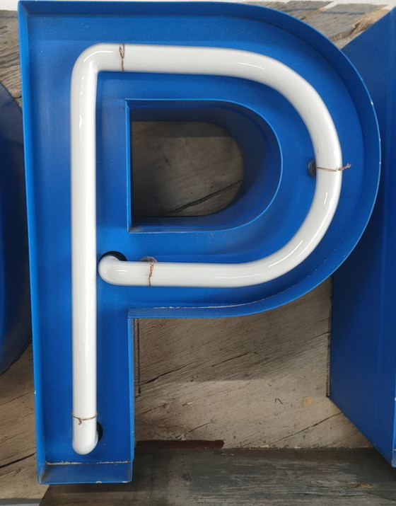 Image 1 of Lettere pubblicitarie luminose al neon vintage (set completo)