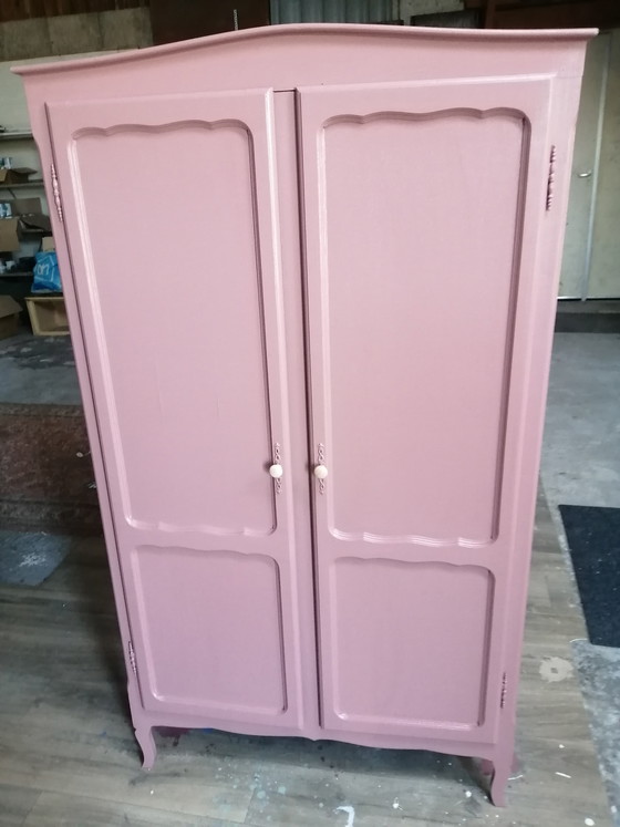 Image 1 of Kledingkast Vintage maroon 91