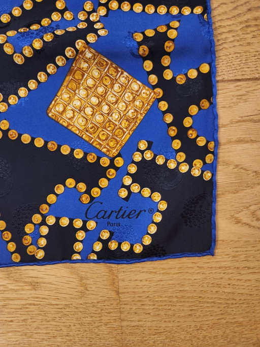 Precioso pañuelo de seda vintage (cuadrado) 100% auténtico de la icónica casa de moda francesa Cartier Paris.