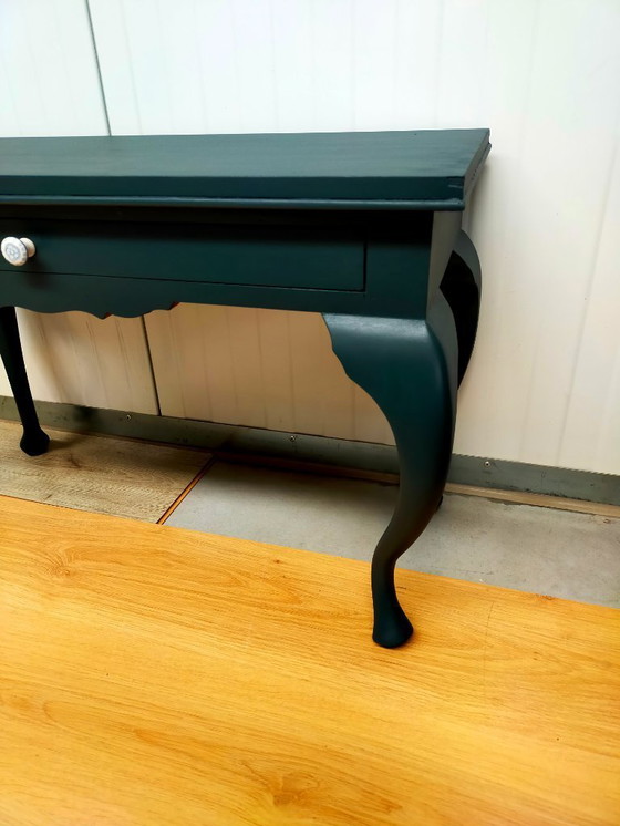 Image 1 of Tafeltje met lade (Queen Ann Stijl)