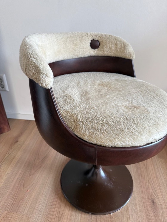 Image 1 of Space age tulip chair 1970's brown leatherette / bouclé
