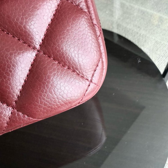 Image 1 of Chanel Classic Flap Jumbo - Caviar 30CM Dubbele klep, gewatteerd, bordeauxrood, zilverkleurige hardware
