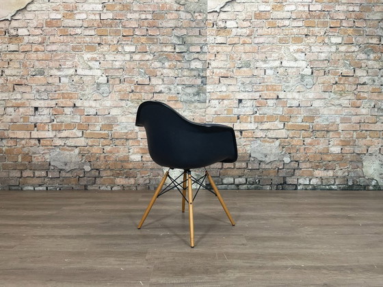 Image 1 of 6x Sillón de plástico Vitra Eames DAW