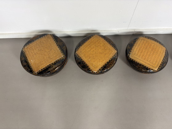 Image 1 of Set of 6 Nesting Boxes in Woven Bamboo and Polychrome Lacquer – Indochina Mid-20th Century