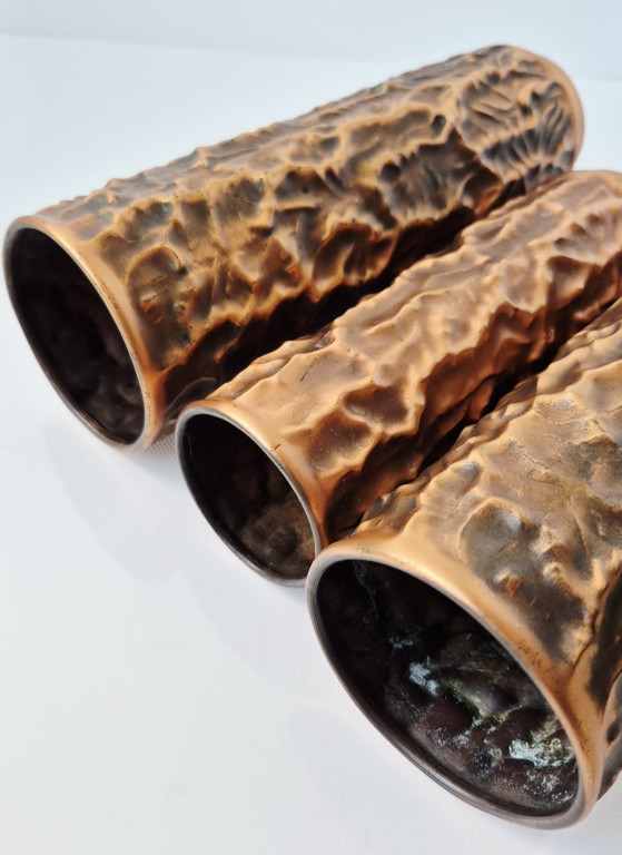 1970 Trio Brutalist Copper Vase, 3 pieces, large & rare (photo 6 of 7)