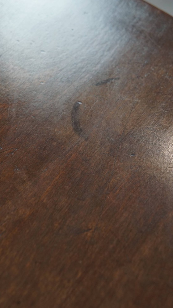 Image 1 of Antiker englischer Vogelkäfig mit drehbaren Beinen und kippbarer Tischplatte aus dem 18.