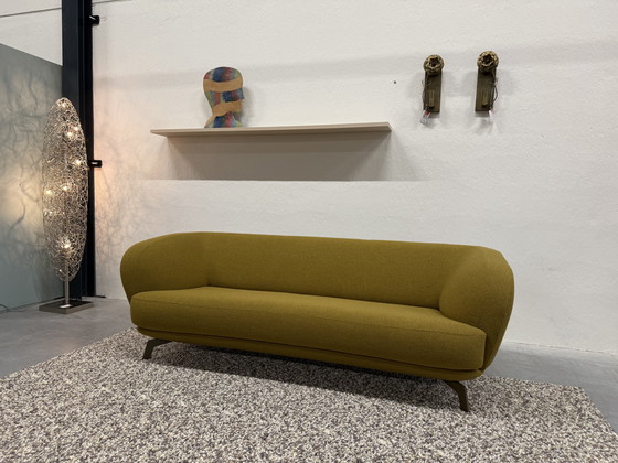 Image 1 of Leolux Flint Sofa 3 Seater Tama fabric Gold 218