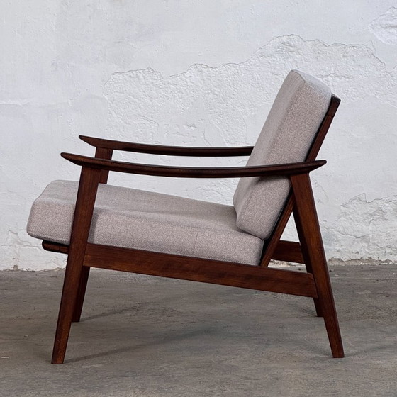 Image 1 of Set van 2 volledig gerestaureerde fauteuils uit het midden van de 20e eeuw, 1960