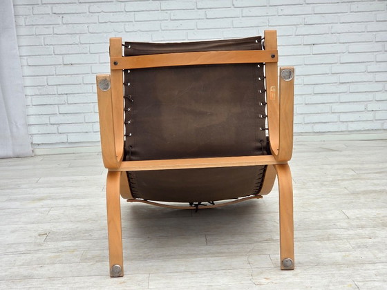 Image 1 of Années 1970, design norvégien d'Ingmar Relling, modèle de fauteuil lounge « Siesta ».